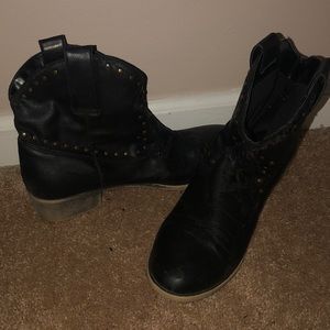 Black ankle cowboy boots